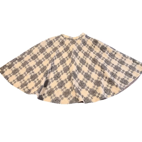 Kort Lee Dresses & Skirts - Vintage Kort Lee Wool Circle Skirt Grey Cream Plaid British Fabric High Waist